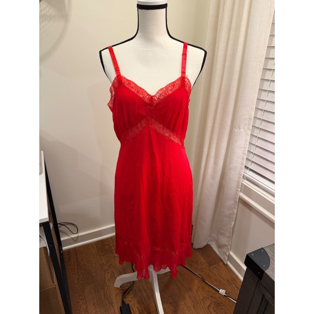 Vintage Charmode Red Lace Trim Full Slip Lingerie Dress Size 38 Short